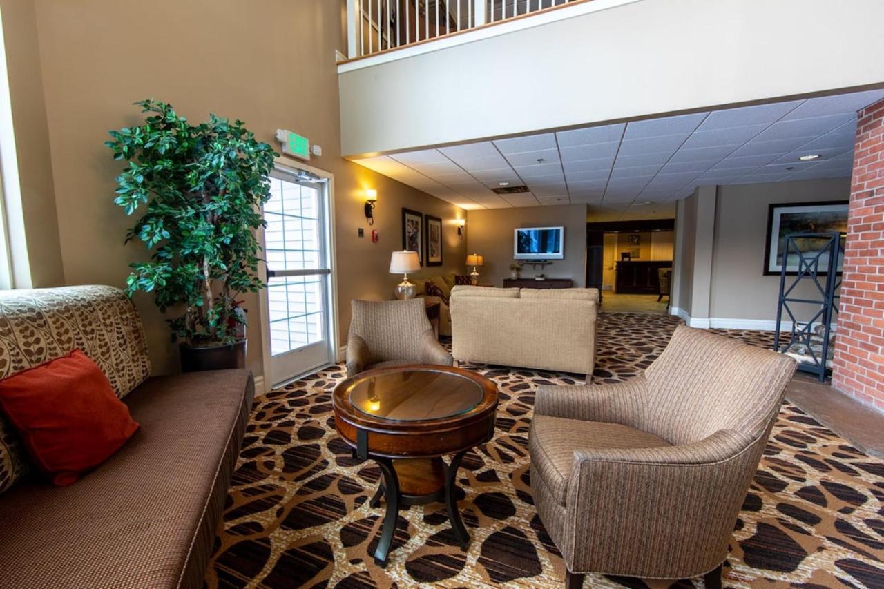 Holiday Inn Club Vacations Mount Ascutney Resort Brownsville Exterior photo